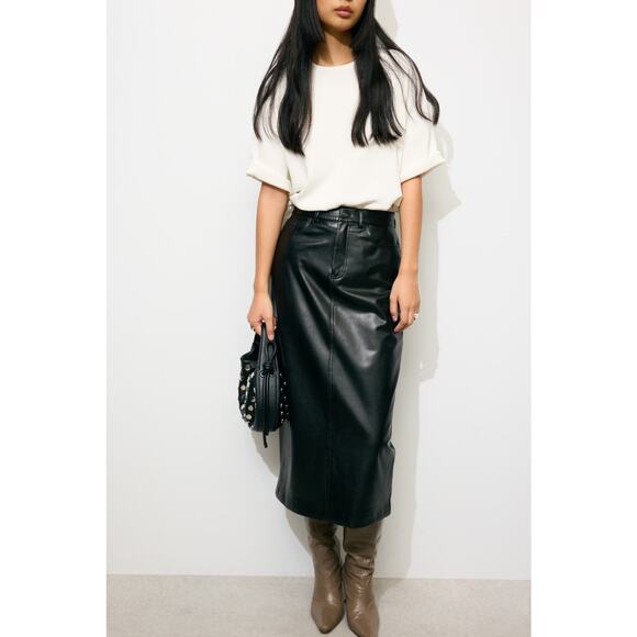 7 for All Mankind Faux Leather Skirt Black Pencil Back‎ Slit Midi Vegan Sz 27 - Picture 1 of 14